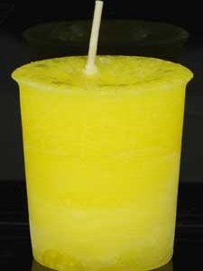 Laughter Herbal votive - yellow